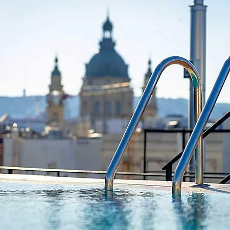 B&B Swu Magazine Budapesta
