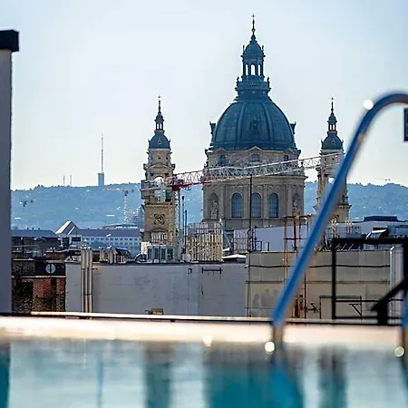 Swu Magazine Bed & Breakfast Budapest