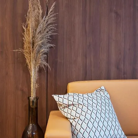 Swu Magazine Bed & Breakfast Budapest
