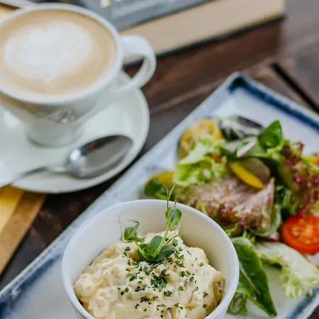 Swu Magazine Bed & Breakfast 3*